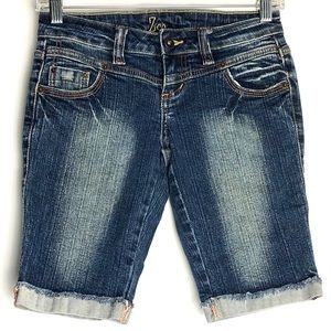 Zco. Women’s Jean Shorts distressed look Size 1